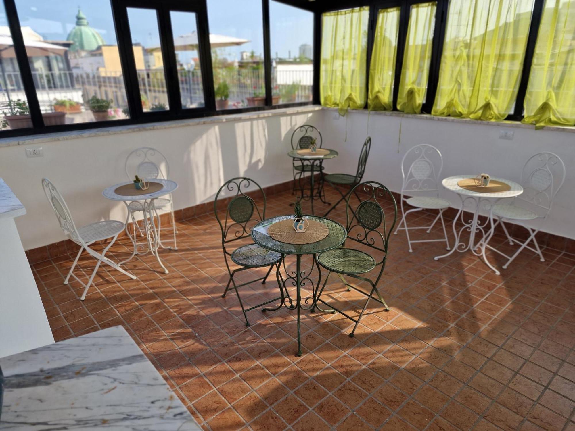 La Terrazza Delle Fate Hotel เนเปิลส์ ภายนอก รูปภาพ
